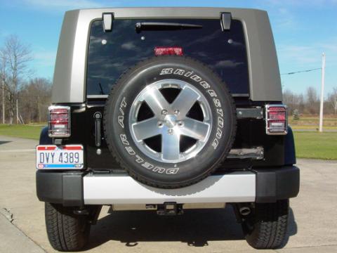 Jeep JK Tailgate Hinge Pair 07-18 Wrangler JK Polished Silver Kentrol