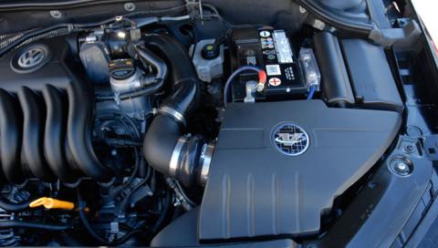 Closed Box Air Intake w/Pro 5 Filter 11-15 Volkswagen Jetta Volant
