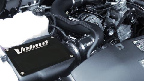 Closed Box Air Intake w/Pro 5 Filter 99-06 Chevrolet/GMC Silverado/Sierra 1500 Volant