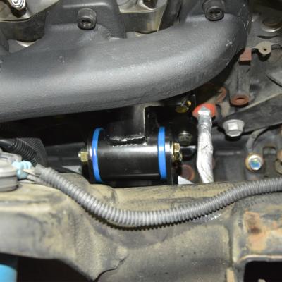 2001-2010 GM 6.6L Duramax Engine Mount Kit 50 Hardness Green