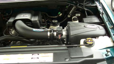 Closed Box Air Intake w/Pro 5 Filter 96-04 F-150/Expedition/Navigator Volant