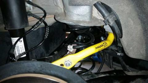 Rear Stabilizer Bar 07-19 Hatchback 16-15 Convertible 19mm 22mm Solid  Alloy Steel 3 Hole Adjustability M7 Speed