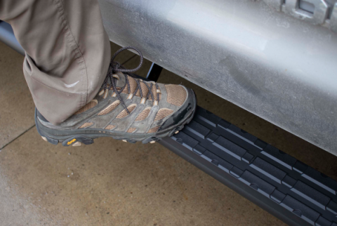 07-21 Tundra Crew Cab 5 Inch Oval Side Steps Fishbone Offroad
