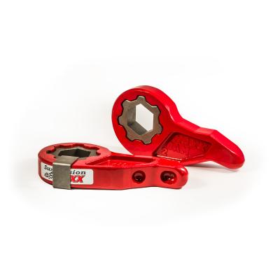 1 inch-3 Inch Leveling Kit For 88-06 GM Half Ton 4x4 Trucks 88- 00 GM Three Quarter Ton and 1-Ton Trucks 88-05 GM Half Ton SUV's MAXX Cam 2: SuspensionMaxx
